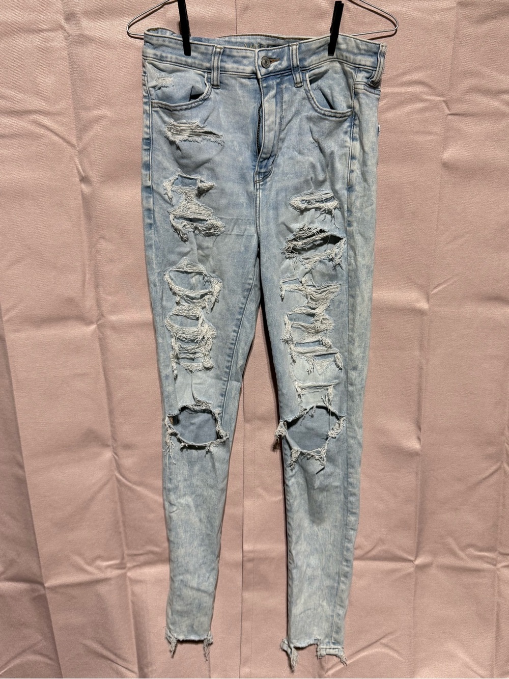 American Eagle Outfitters Light Blue Distressed Skinny Jeans 10L
